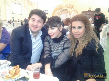 NANƏNİN YANINDAKI OĞLAN KİMDİR? NANƏNİN YANINDAKI OĞLAN KİMDİR?