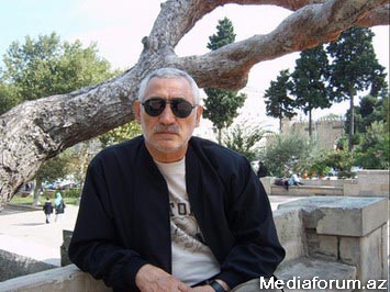 "DÖVLƏTİN VERDİYİ PULA ANCAQ GİC-GİC SERİAL ÇƏKMƏK OLAR" "DÖVLƏTİN VERDİYİ PULA ANCAQ GİC-GİC SERİAL ÇƏKMƏK OLAR"