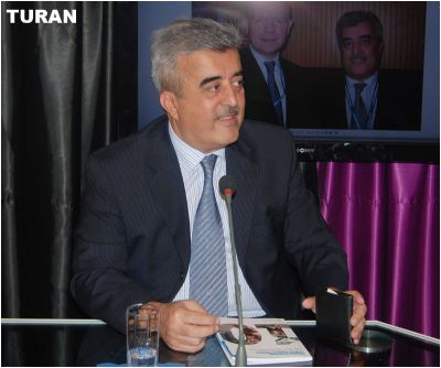 ETİBAR MƏMMƏDOV DƏYİŞİKLİKLƏRDƏN DANIŞDI