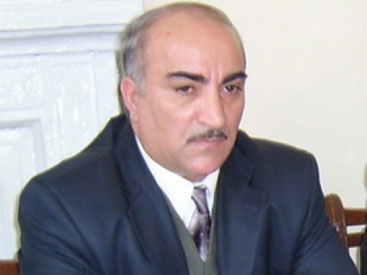 TAHİR KƏRİMLİ AXCP-Nİ DƏYƏRLƏNDİRİR