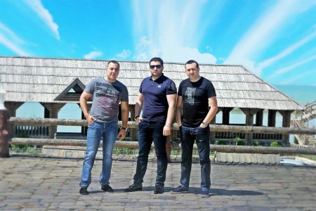 YENİ ÜZVƏ GÖRƏ ŞƏKİL ÇƏKDİRDİLƏR YENİ ÜZVƏ GÖRƏ ŞƏKİL ÇƏKDİRDİLƏR