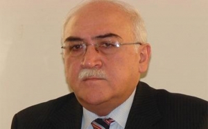 İSA QƏMBƏR TƏKLİF EDİR Kİ...