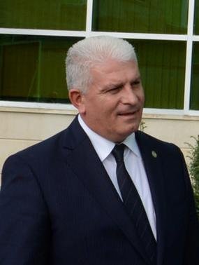 İCRA BAŞÇISI XƏTAİNİ SƏHRAYA ÇEVİRİR İCRA BAŞÇISI XƏTAİNİ SƏHRAYA ÇEVİRİR