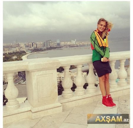 RUSİYALI MÜĞƏNNİ BAKIDAN ÇIXA BİLMƏDİ RUSİYALI MÜĞƏNNİ BAKIDAN ÇIXA BİLMƏDİ