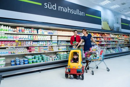 «BAZAR STORE»DA MÜŞTƏRİLƏRİ NECƏ TALAN EDİRLƏR «BAZAR STORE»DA MÜŞTƏRİLƏRİ NECƏ TALAN EDİRLƏR