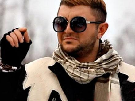 RƏHİM RƏHİMLİ NİYƏ AİLƏ QURA BİLMİR? RƏHİM RƏHİMLİ NİYƏ AİLƏ QURA BİLMİR?