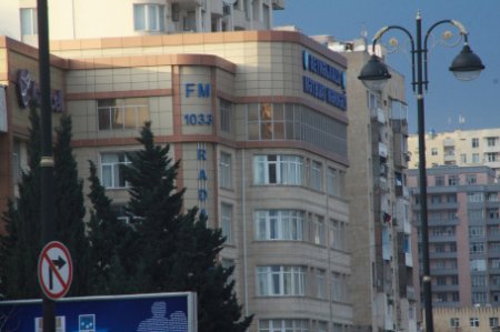 ƏLİ HƏSƏNOVUN TOPDAĞITMAZ İMPERİYASI - FOTOLAR ƏLİ HƏSƏNOVUN TOPDAĞITMAZ İMPERİYASI - FOTOLAR
