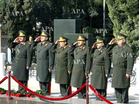 ŞOK: YENİ MÜDAFİƏ NAZİRİNİN XÜSUSİ MİSSİYASI VAR ŞOK: YENİ MÜDAFİƏ NAZİRİNİN XÜSUSİ MİSSİYASI VAR