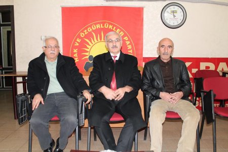 AZƏRBAYCANDA PKK-YA HANSI MƏMUR DƏSTƏK VERİR? AZƏRBAYCANDA PKK-YA HANSI MƏMUR DƏSTƏK VERİR?