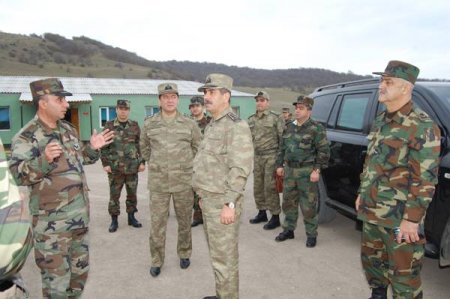 Nəcməddin Sadıqov nazirlikdə özünü nədən diskomfort hiss edir? Nəcməddin Sadıqov nazirlikdə özünü nədən diskomfort hiss edir?