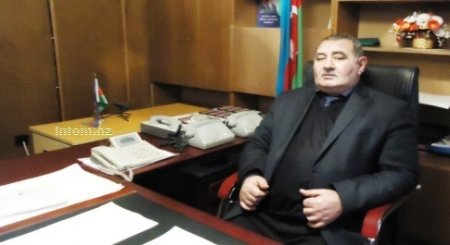 Bələdiyyənin əmlakı rəsmən talan edilir - Salyandan narazılıq var Bələdiyyənin əmlakı rəsmən talan edilir - Salyandan narazılıq var