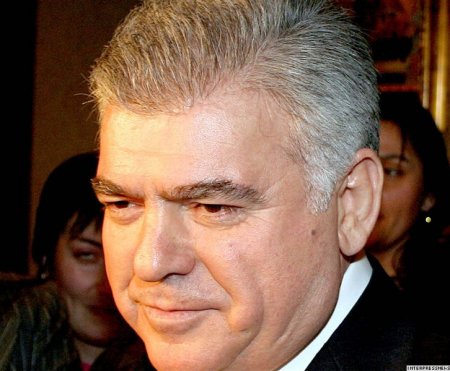 Ziya Məmmədova ilginc müraciət: «Cənab nazir, bizi bu «çobanların» əlindən qurtarın Ziya Məmmədova ilginc müraciət: «Cənab nazir, bizi bu «çobanların» əlindən qurtarın
