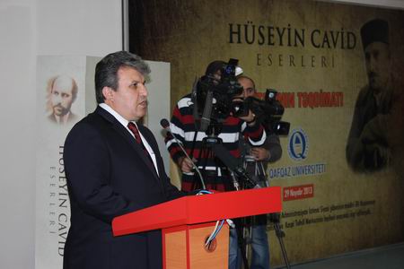 «Qafqaz» Universitetinin rektoru ilk təhlükədəcə müqəddəs hesab etdiyi kitabdan imtina edib «Qafqaz» Universitetinin rektoru ilk təhlükədəcə müqəddəs hesab etdiyi kitabdan imtina edib