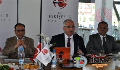 Türk Dünyası adına böyük rəzalətə imza atıldı - Separatçı kürd millətçisi В«türk alimiВ» kimi təqdim olundu Türk Dünyası adına böyük rəzalətə imza atıldı - Separatçı kürd millətçisi В«türk alimiВ» kimi təqdim olundu
