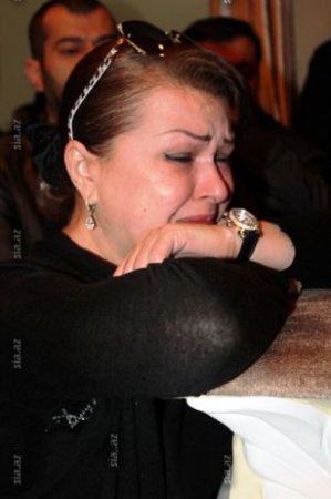 Yaşar Nurinin gizli sevgilisi kimi ad çıxaran aktrisadan olginc açıqlamalar Yaşar Nurinin gizli sevgilisi kimi ad çıxaran aktrisadan olginc açıqlamalar