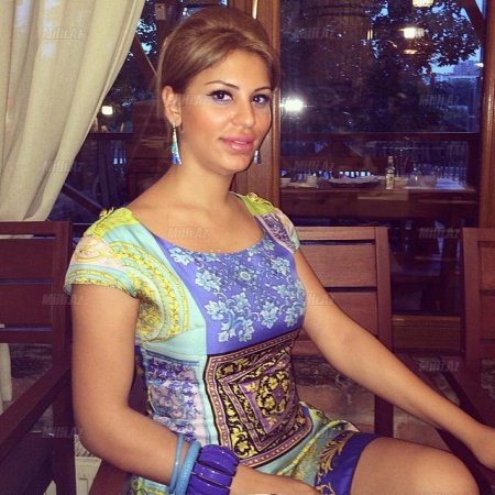Azərbaycanlı müğənni: "Ərim mənə cadu etdiribmiş ki..." Azərbaycanlı müğənni: "Ərim mənə cadu etdiribmiş ki..."