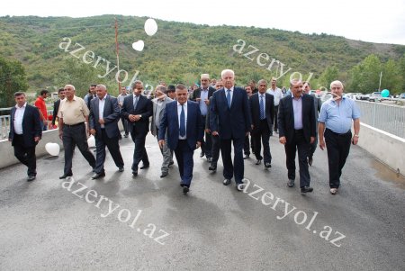 Ağsu sakinləri icra başçısından prezidentə şikayət etdilər - В«Başçı nazir qohumuna güvənir, biz də prezidentə»… Ağsu sakinləri icra başçısından prezidentə şikayət etdilər - В«Başçı nazir qohumuna güvənir, biz də prezidentə»…