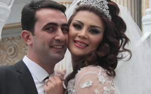 Esyanın toyu saxta imiş Esyanın toyu saxta imiş