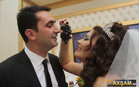 Esyanın toyu saxta imiş Esyanın toyu saxta imiş