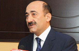 Əbülfəs Qarayev Bakıdakı adamından imtina edir və onun fəaliyyətini araşdırtdırır Əbülfəs Qarayev Bakıdakı adamından imtina edir və onun fəaliyyətini araşdırtdırır