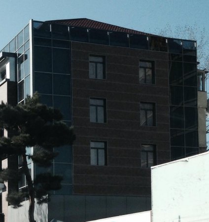 Sumqayıtda bir binanın sakinlərinin həyatları risq altına atılıb Sumqayıtda bir binanın sakinlərinin həyatları risq altına atılıb