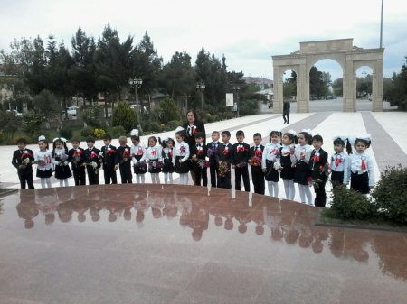Heydər Əliyev Mərkəzində Zərifə xanım Əliyevanın anadan olmasının 92-ci ildönümü münasibətilə tədbir keçirildi