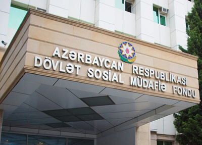 Elman Mehdiyevin adamları narazıları susdurmaq üçün təzə metod tapıblar Elman Mehdiyevin adamları narazıları susdurmaq üçün təzə metod tapıblar