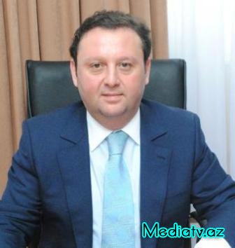 Rektor oğlunun girovluğunda olan Mikayıl Cabbarov Rektor oğlunun girovluğunda olan Mikayıl Cabbarov