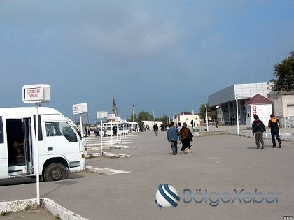 Bir aşıq lazımdır ki, buraların halına dastan bağlasın... Bir aşıq lazımdır ki, buraların halına dastan bağlasın...