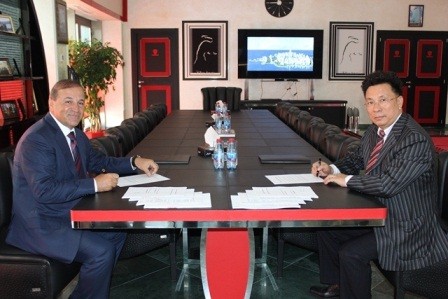 Hacı İbrahim Nehrəmlinin "kitayski" partnyoru və... Hacı İbrahim Nehrəmlinin "kitayski" partnyoru və...