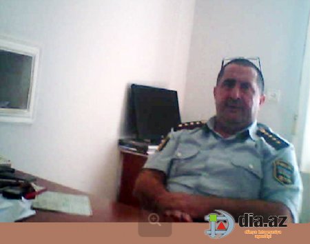 Vətəndaş ondan rüşvət alan DYP əməkdaşını videoya çəkdi və... Vətəndaş ondan rüşvət alan DYP əməkdaşını videoya çəkdi və...