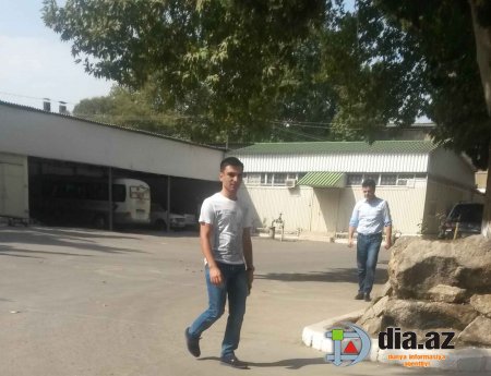 3 milyonluq yeyintinin altından qalxan rektorun 3 katibəsi var imiş... 3 milyonluq yeyintinin altından qalxan rektorun 3 katibəsi var imiş...