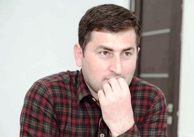 İndiyədək bu iki “Xalq artisti”ndən fərqli nəsə görmüsüz? İndiyədək bu iki “Xalq artisti”ndən fərqli nəsə görmüsüz?