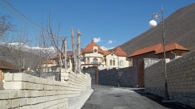 Şəki zəhmətkeşləri 1 may əhval-ruhiyyəsində Şəki zəhmətkeşləri 1 may əhval-ruhiyyəsində