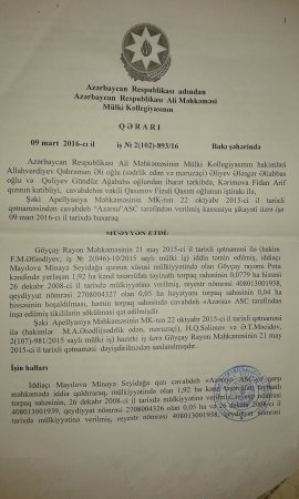 Göyçayda sahibkarın dizini necə yerə qoyurlar... Göyçayda sahibkarın dizini necə yerə qoyurlar...