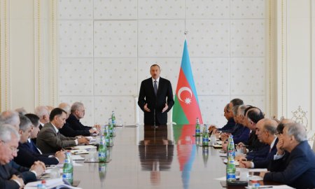 İlham Əliyev ölkənin inkişaf düsturunu göstərdi İlham Əliyev ölkənin inkişaf düsturunu göstərdi