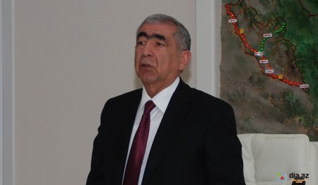 Saleh Məmmədov öz şəxsi biznes şərikinə vəzifə verdi... Saleh Məmmədov öz şəxsi biznes şərikinə vəzifə verdi...