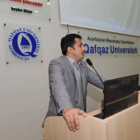 Buralarda vəziyyət hələ də düzəlməyib... Buralarda vəziyyət hələ də düzəlməyib...