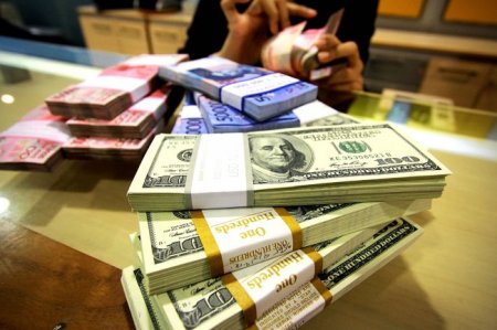 Banklar dolları 1,68-ə alır, 1,85-ə satır… Banklar dolları 1,68-ə alır, 1,85-ə satır…