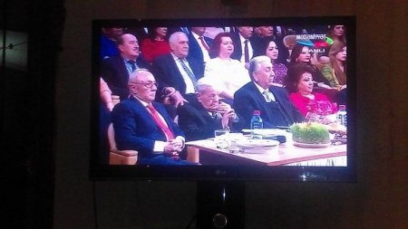 Eldar Mahmudovun qohumuna rüşvət ittihamı Eldar Mahmudovun qohumuna rüşvət ittihamı