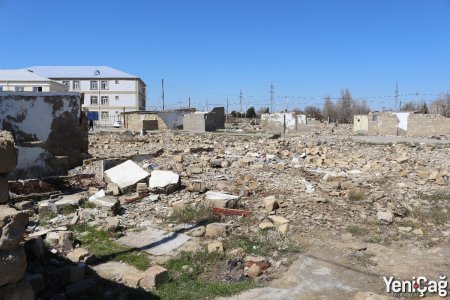 Məmur özbaşınalığının qurbanı olan ailə... Məmur özbaşınalığının qurbanı olan ailə...