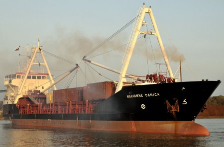 Bolqarıstan Suriyada terrorçuları silahla təchiz edir Bolqarıstan Suriyada terrorçuları silahla təchiz edir