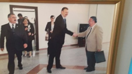 Naxçıvanın sabiq daxili işlər naziri və qardaşı türk iş adamına necə fırıldaq gəlib… Naxçıvanın sabiq daxili işlər naziri və qardaşı türk iş adamına necə fırıldaq gəlib…