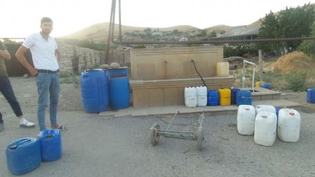 21-ci əsr: Bura Siyəzəndir... 21-ci əsr: Bura Siyəzəndir...