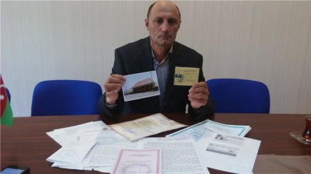 Bakıya sığınan sahibkar dövlət rəhbərliyindən kömək istəyir Bakıya sığınan sahibkar dövlət rəhbərliyindən kömək istəyir