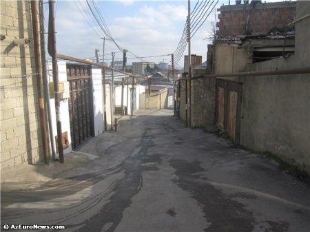Bakının mərkəzində "ucqar" qəsəbə... Bakının mərkəzində "ucqar" qəsəbə...