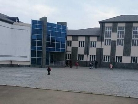 Bu rayonun təhsil sistemində özəl qaydalar hökm sürür Bu rayonun təhsil sistemində özəl qaydalar hökm sürür