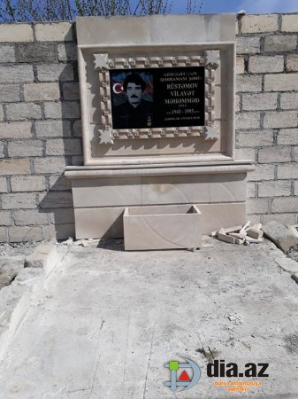 İcra başçısı şəhid bulağını sökdürür... İcra başçısı şəhid bulağını sökdürür...