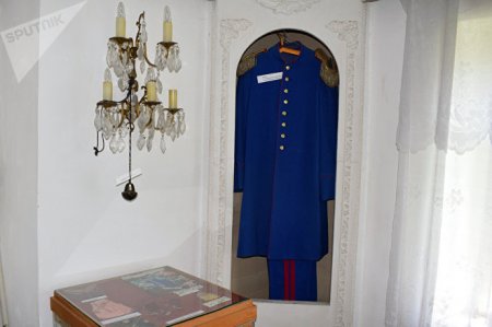Onu ermənilər zəhərləyib, biz isə biganlıik edirik... Onu ermənilər zəhərləyib, biz isə biganlıik edirik...