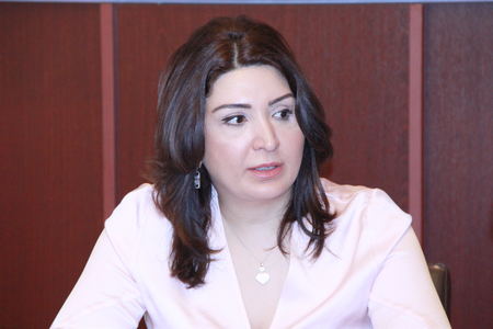 "Onlar yalnız xaricə getdikdən sonra söyüşləri, ortaya qoyduqları “əxlaqları” ilə tanınıblar" "Onlar yalnız xaricə getdikdən sonra söyüşləri, ortaya qoyduqları “əxlaqları” ilə tanınıblar"
